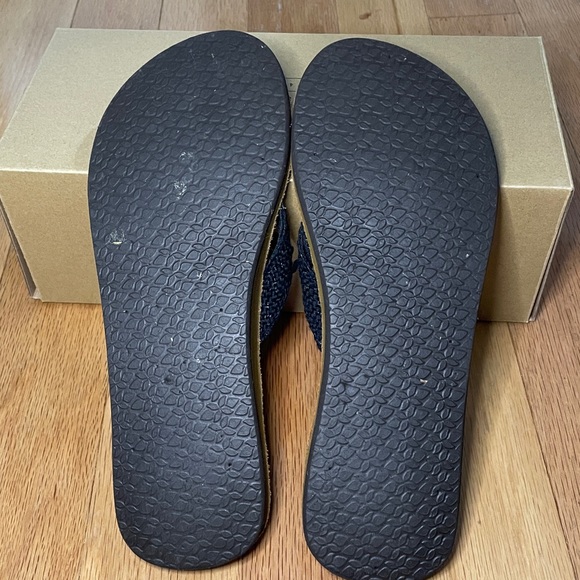 Reef Salty Air Flip Flops Black Woven Straps with Glitter. Womens size 8 - Picture 2 of 9